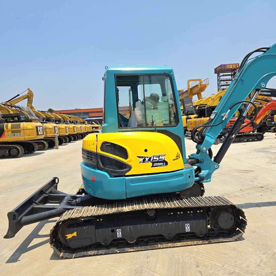 Kubota KX155 - מיני מחפר: תמונה 3 Kubota KX155 - מיני מחפר: תמונה 3