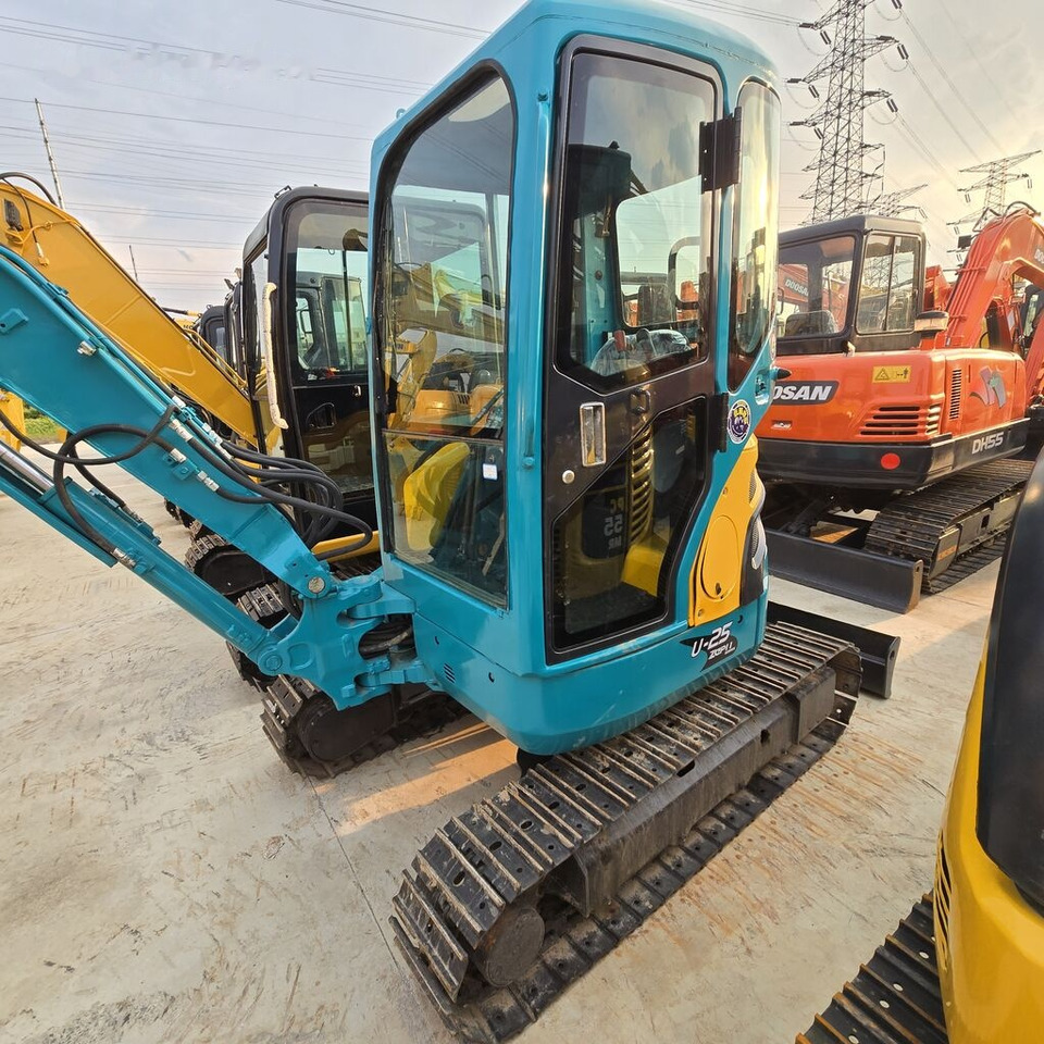Kubota U25S - מיני מחפר: תמונה 3 Kubota U25S - מיני מחפר: תמונה 3