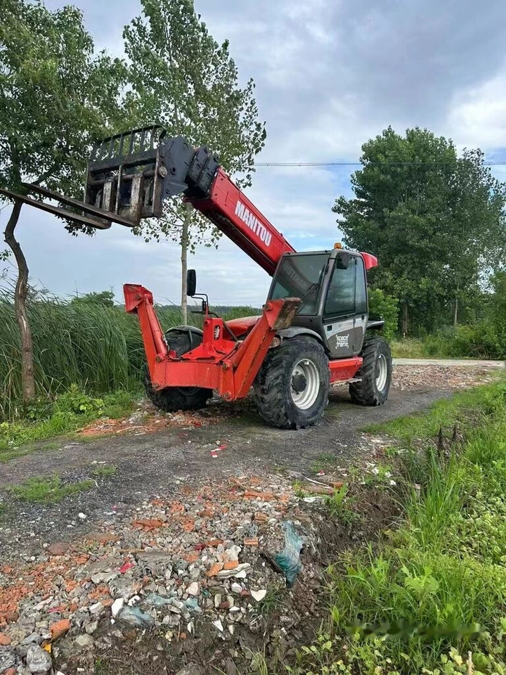 Manitou MT1740 - מפעיל טלסקופי: תמונה 4 Manitou MT1740 - מפעיל טלסקופי: תמונה 4