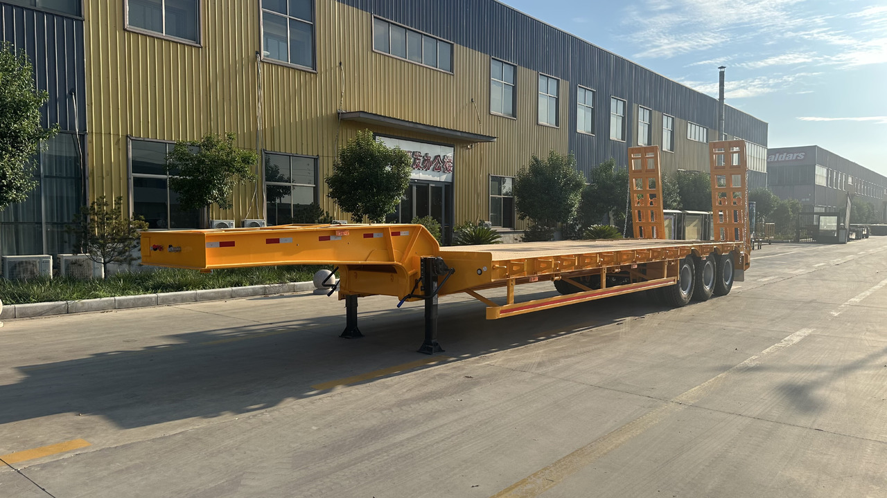 New low bed with hydraulic ladder - סמיטריילר צד נופל/ שטוח: תמונה 3 New low bed with hydraulic ladder - סמיטריילר צד נופל/ שטוח: תמונה 3