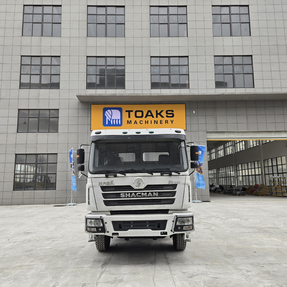 SHACMAN 6*4 Right Hand Drive - מזהיר: תמונה 2 SHACMAN 6*4 Right Hand Drive - מזהיר: תמונה 2