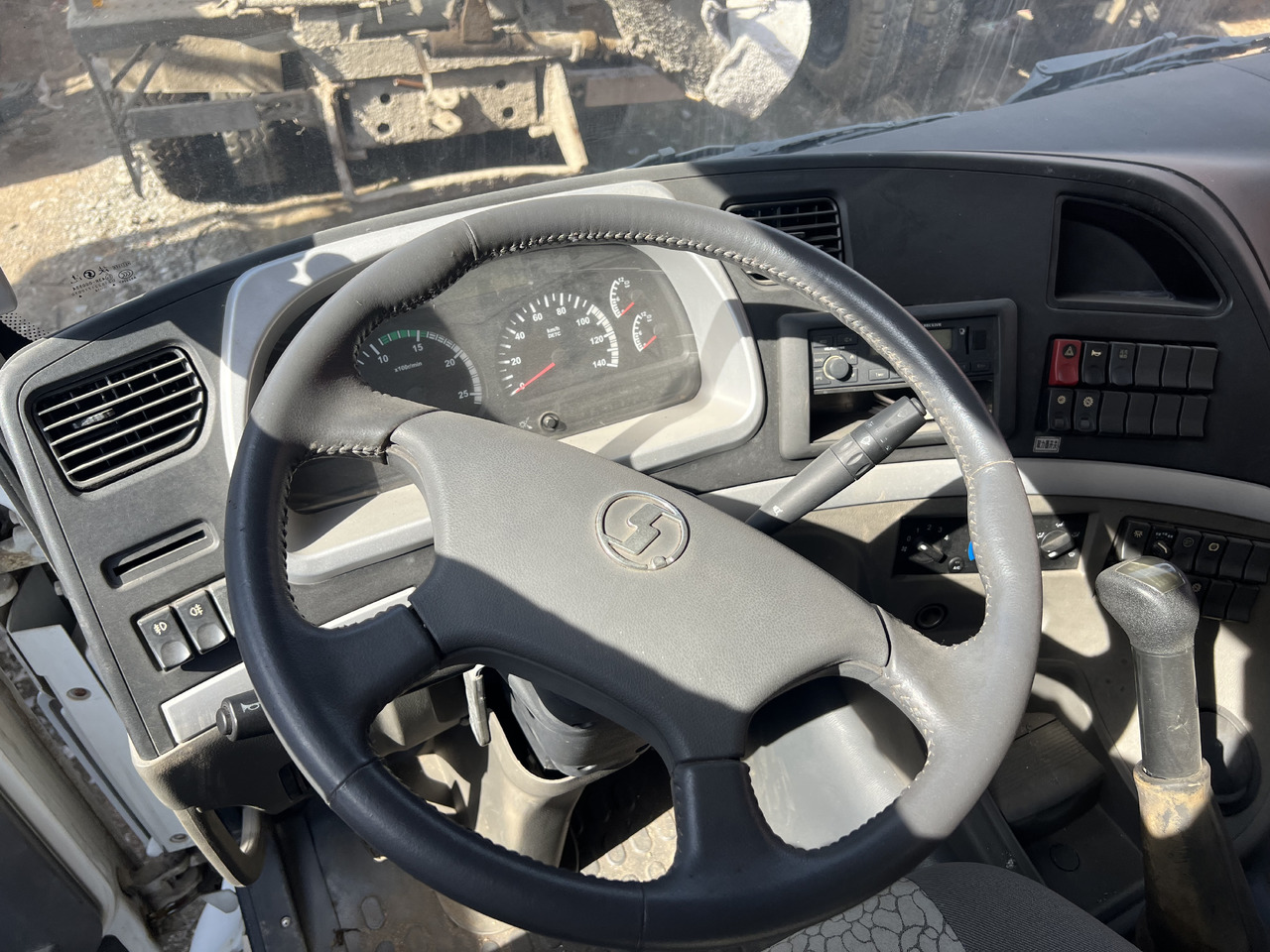 SHACMAN M3000 - מזהיר: תמונה 5 SHACMAN M3000 - מזהיר: תמונה 5