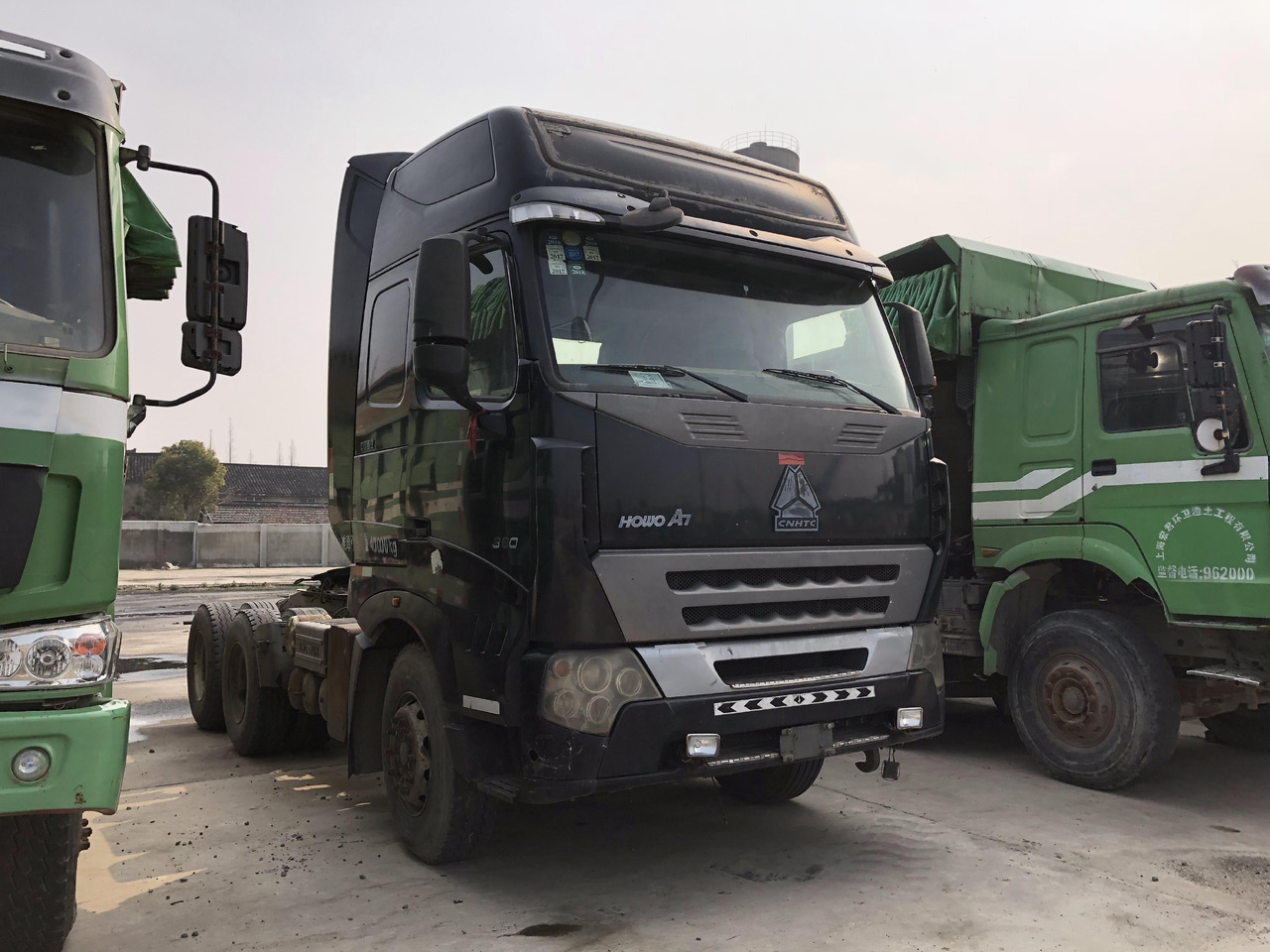 SINOTRUK HOWO A7 - יחידת טרקטור: תמונה 2 SINOTRUK HOWO A7 - יחידת טרקטור: תמונה 2