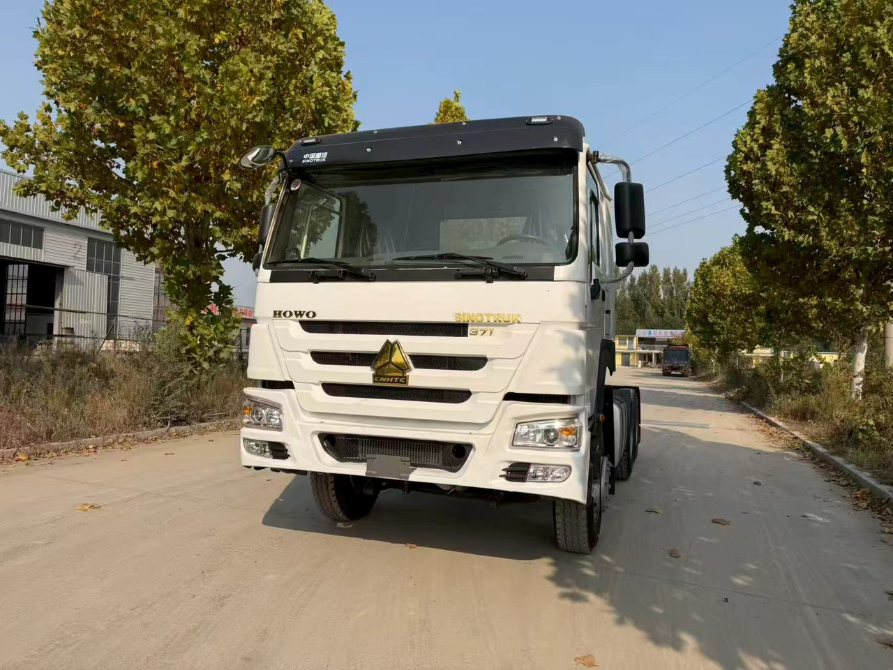 SINOTRUK HOWO tractor - יחידת טרקטור: תמונה 2 SINOTRUK HOWO tractor - יחידת טרקטור: תמונה 2