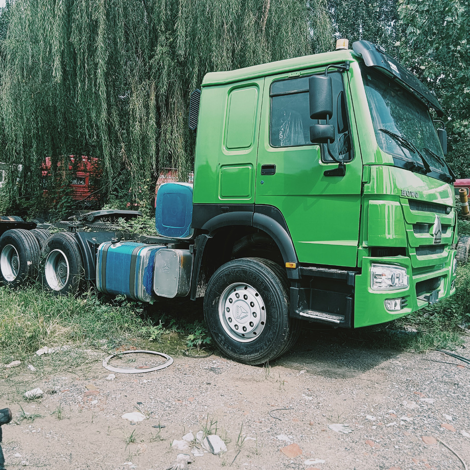 SINOTRUK HOWO - יחידת טרקטור: תמונה 5 SINOTRUK HOWO - יחידת טרקטור: תמונה 5