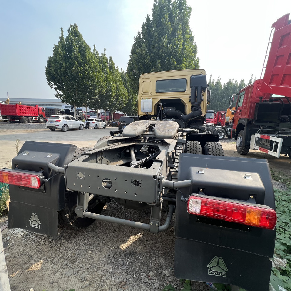 SINOTRUK HOWO - יחידת טרקטור: תמונה 4 SINOTRUK HOWO - יחידת טרקטור: תמונה 4