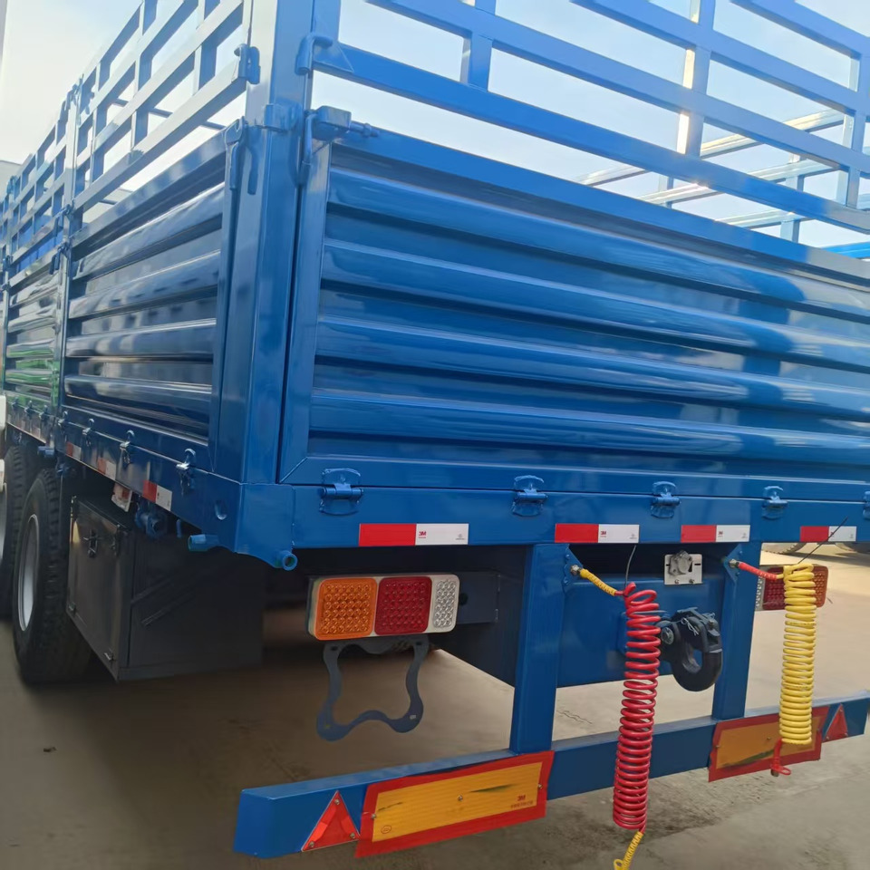 SINOTRUK HOWO - משאית: תמונה 3 SINOTRUK HOWO - משאית: תמונה 3