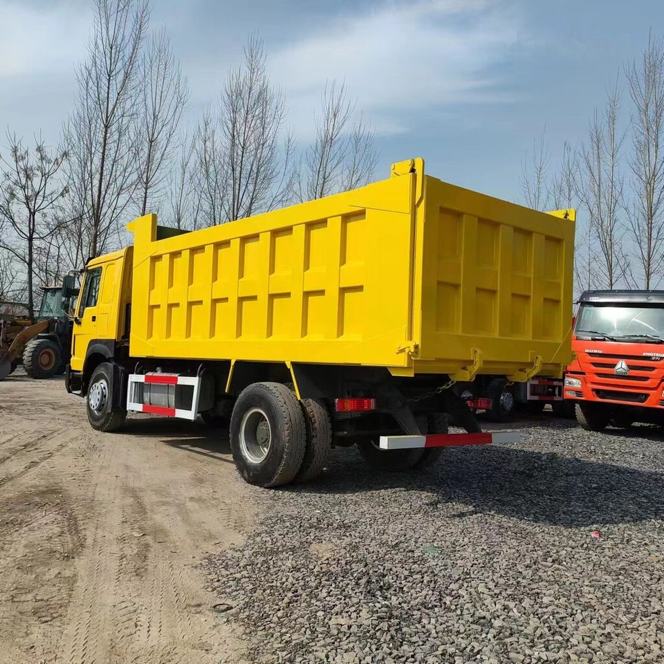Sinotruk Howo - מזהיר: תמונה 4 Sinotruk Howo - מזהיר: תמונה 4