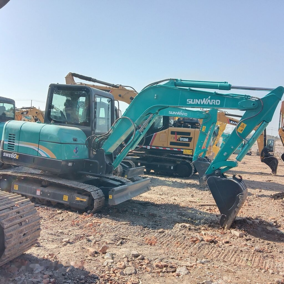 Sunward SWE60E - מיני מחפר: תמונה 2 Sunward SWE60E - מיני מחפר: תמונה 2