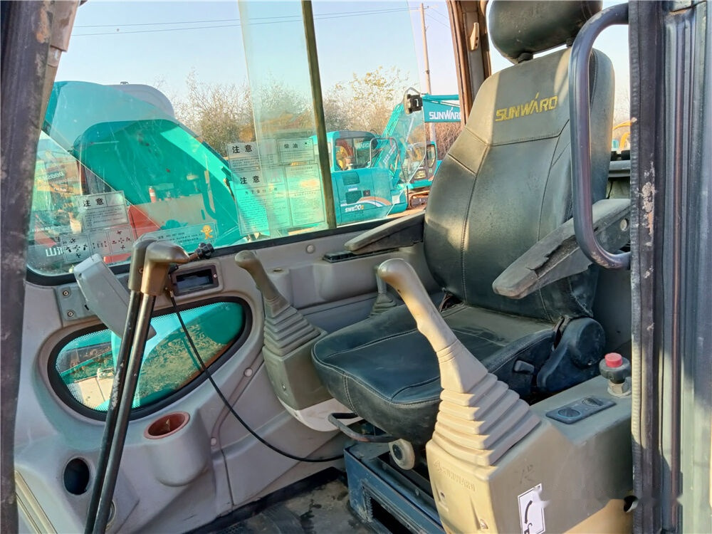 Sunward SWE70E - מיני מחפר: תמונה 4 Sunward SWE70E - מיני מחפר: תמונה 4