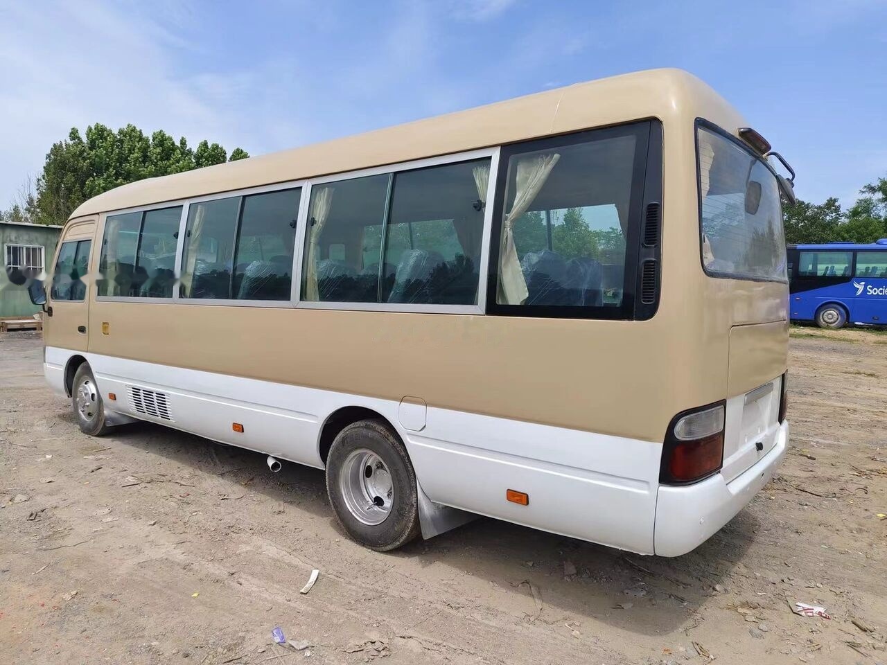 Toyota Coaster - אוטובוס עירוני: תמונה 1 Toyota Coaster - אוטובוס עירוני: תמונה 1