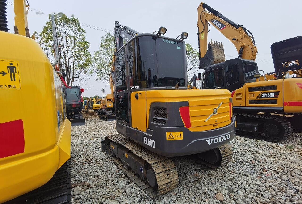 Volvo EC60D - מיני מחפר: תמונה 3 Volvo EC60D - מיני מחפר: תמונה 3