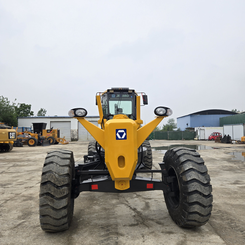 XCMG GR2153 - מפלסת: תמונה 1 XCMG GR2153 - מפלסת: תמונה 1