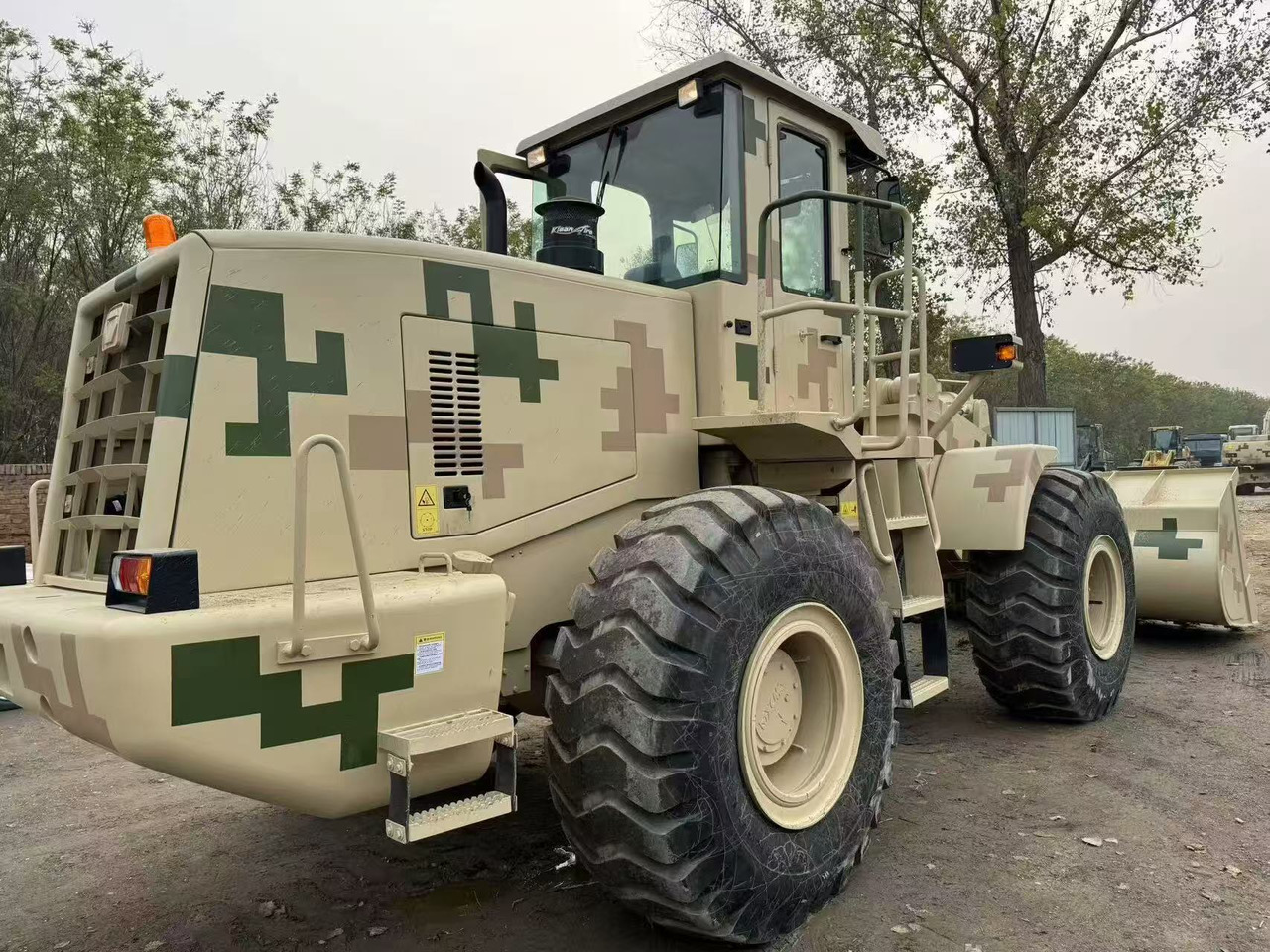 XCMG LW500KL - מעמיס גלגלים: תמונה 5 XCMG LW500KL - מעמיס גלגלים: תמונה 5