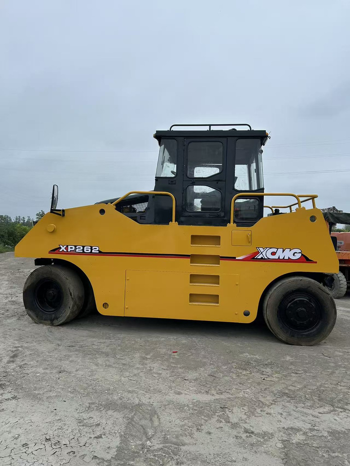 XCMG XP262 - רולר כביש: תמונה 1 XCMG XP262 - רולר כביש: תמונה 1