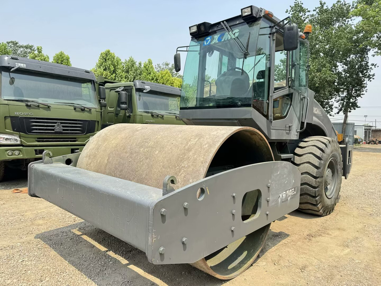 XCMG XS142J - רולר כביש: תמונה 1 XCMG XS142J - רולר כביש: תמונה 1