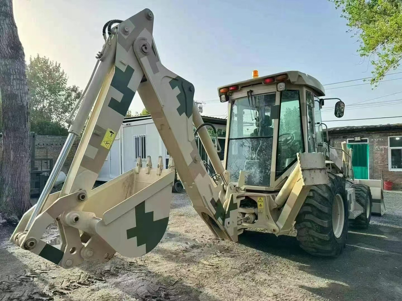 XCMG XT870K - מחפרון: תמונה 4 XCMG XT870K - מחפרון: תמונה 4
