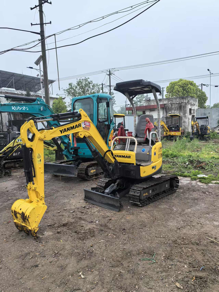 YANMAR Vio17 - מיני מחפר: תמונה 1 YANMAR Vio17 - מיני מחפר: תמונה 1