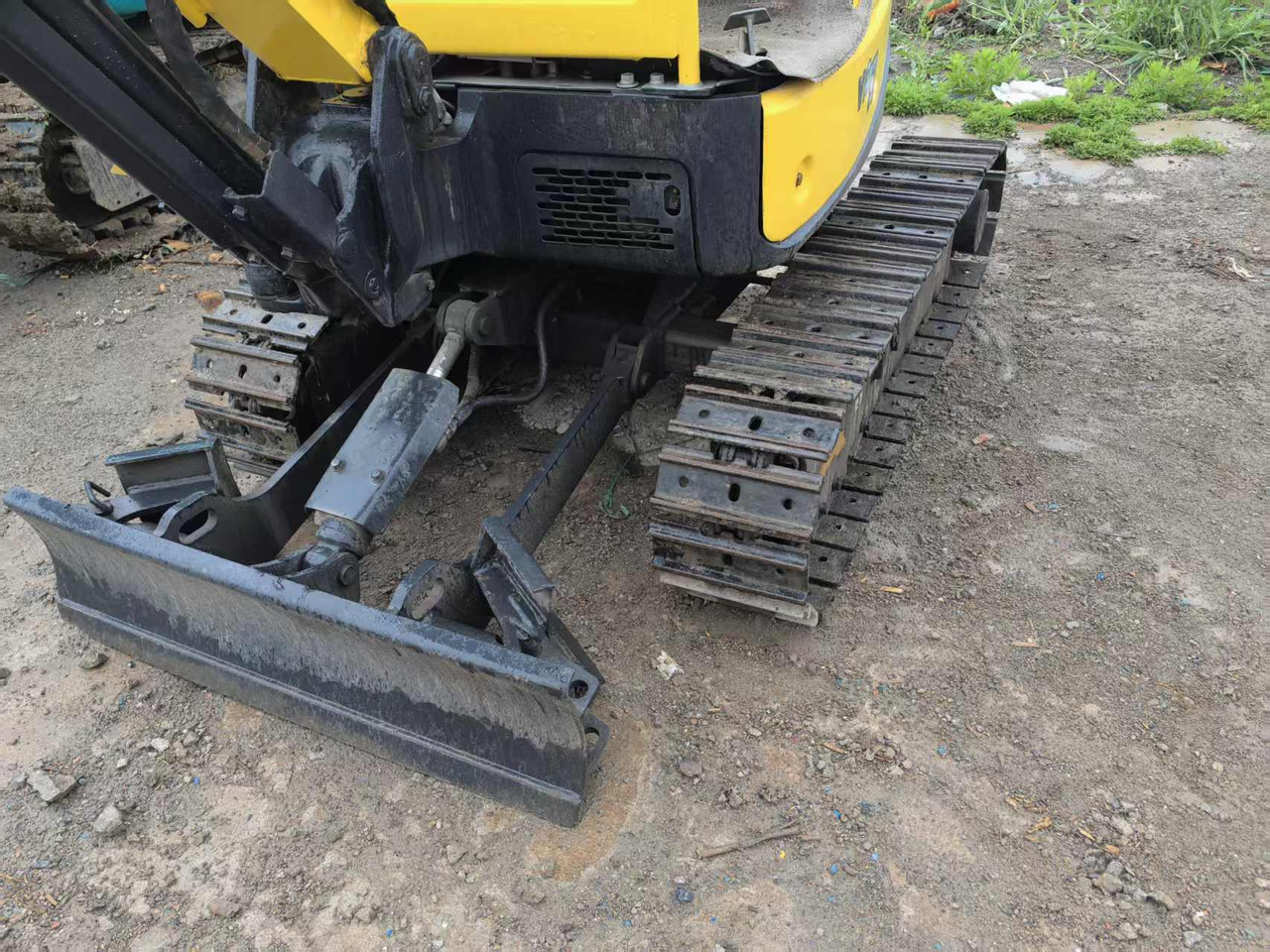 YANMAR Vio17 - מיני מחפר: תמונה 4 YANMAR Vio17 - מיני מחפר: תמונה 4