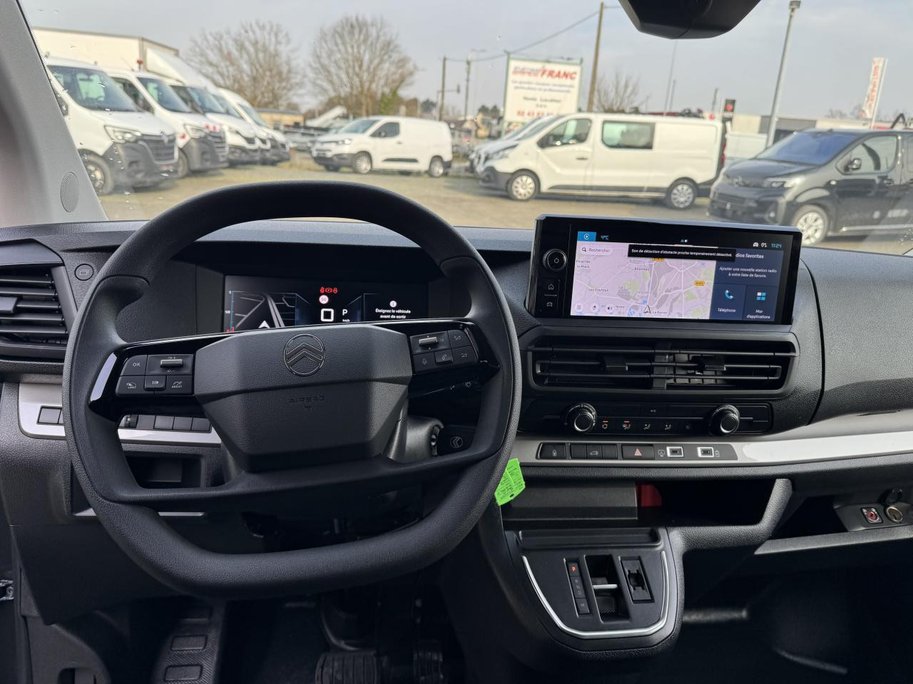 CITROEN Jumpy M 2.0 BlueHDi 180CH EAT8 PACK LOOK - כלי רכב מסחרי עם לוח: תמונה 4 CITROEN Jumpy M 2.0 BlueHDi 180CH EAT8 PACK LOOK - כלי רכב מסחרי עם לוח: תמונה 4