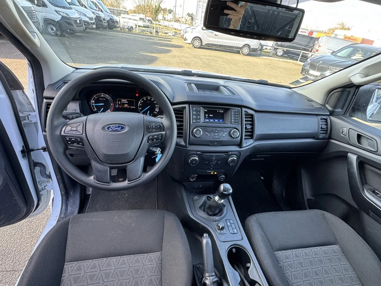 Ford Ranger 2.0 TDCI 170CH SIMPLE CABINE XL - טנדר: תמונה 3 Ford Ranger 2.0 TDCI 170CH SIMPLE CABINE XL - טנדר: תמונה 3