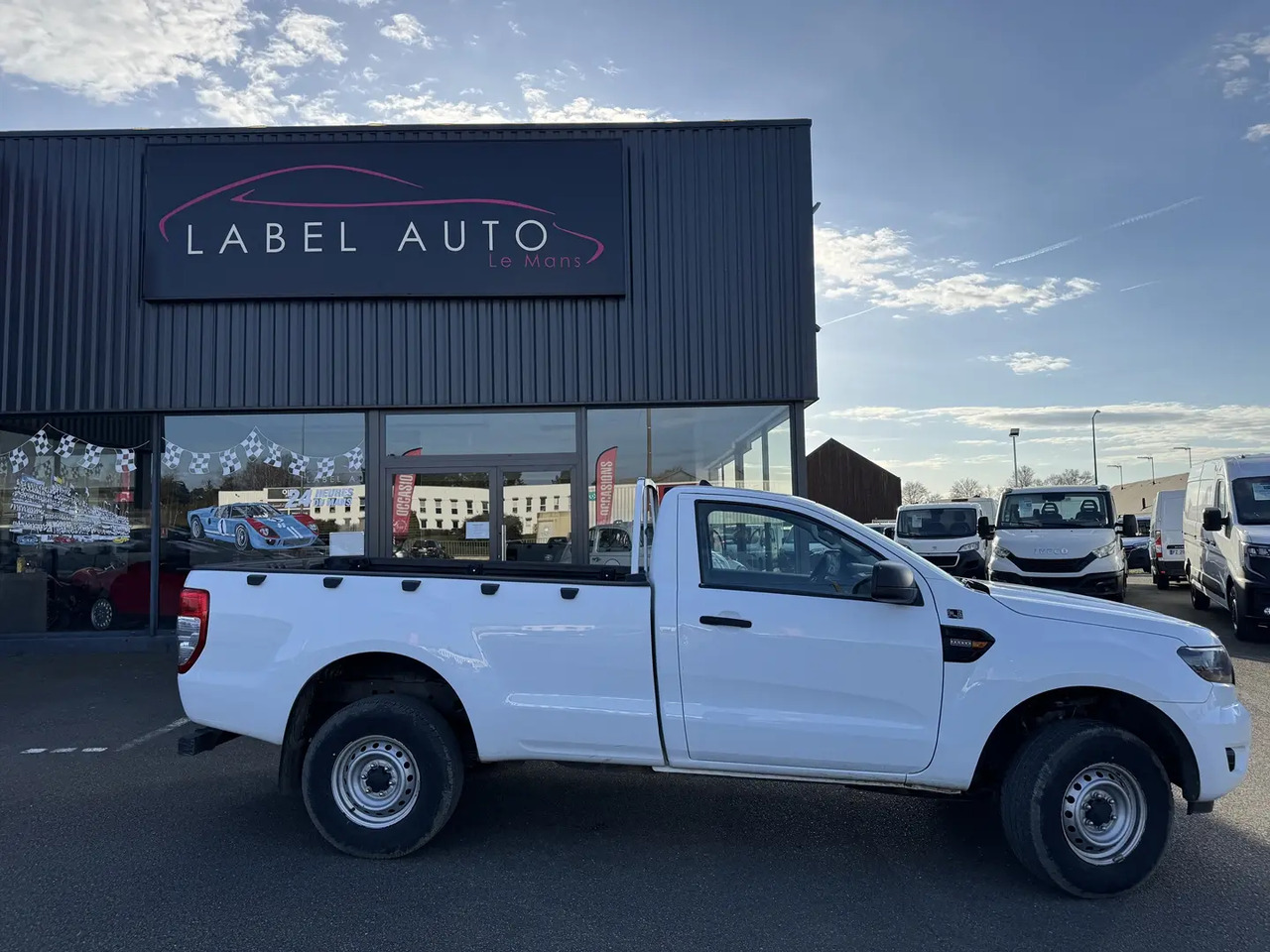 Ford Ranger 2.0 TDCI 170CH SIMPLE CABINE XL - טנדר: תמונה 1 Ford Ranger 2.0 TDCI 170CH SIMPLE CABINE XL - טנדר: תמונה 1