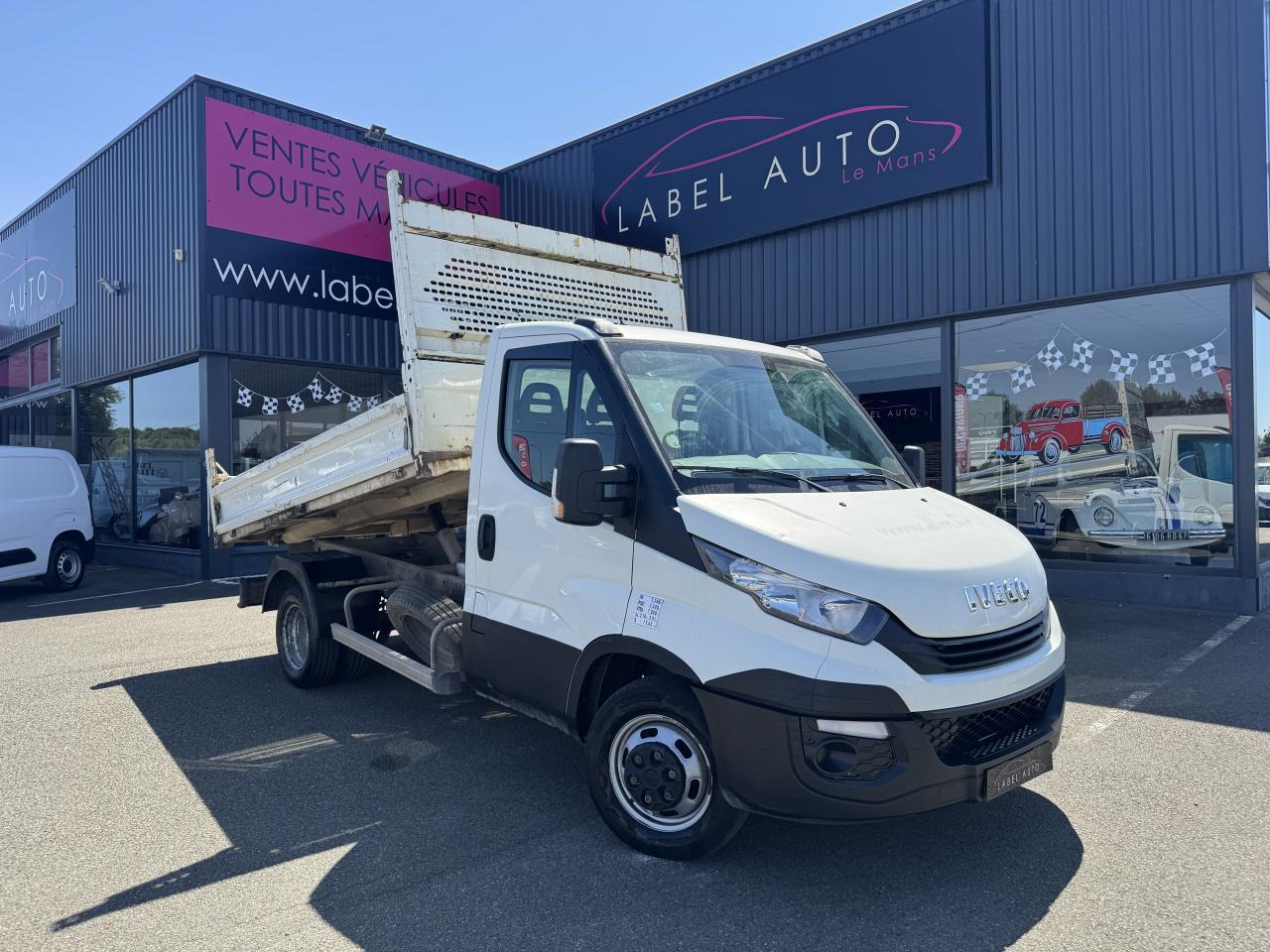 IVECO Daily 35 C 14 S&S (Quad-Leaf) CHASSIS CABINE 2014 35C/35S Chassis cabine 35 C Epmt.3.45 PHASE 3 - כלי רכב מסחרי מזהיר: תמונה 3 IVECO Daily 35 C 14 S&S (Quad-Leaf) CHASSIS CABINE 2014 35C/35S Chassis cabine 35 C Epmt.3.45 PHASE 3 - כלי רכב מסחרי מזהיר: תמונה 3