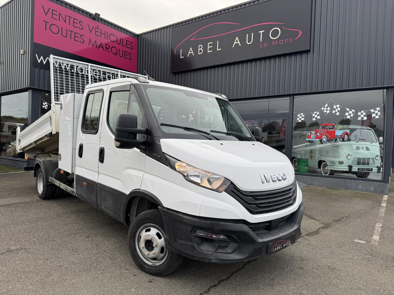 IVECO Daily 35 C 16 D S&S (Quad-Leaf) CHASSIS DOUBLE CABINE 2014 35C/35S CHASSIS CABINE DOUBLE Chassi - כלי רכב מסחרי מזהיר, כלי רכב מסחרי קומבי: תמונה 2 IVECO Daily 35 C 16 D S&S (Quad-Leaf) CHASSIS DOUBLE CABINE 2014 35C/35S CHASSIS CABINE DOUBLE Chassi - כלי רכב מסחרי מזהיר, כלי רכב מסחרי קומבי: תמונה 2