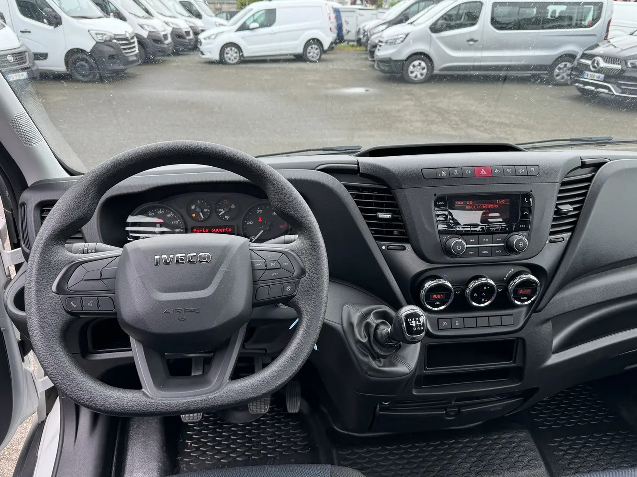 Iveco Daily 35C16H3.0 EMPATTEMENT 4100 - משאית גרירה: תמונה 4 Iveco Daily 35C16H3.0 EMPATTEMENT 4100 - משאית גרירה: תמונה 4