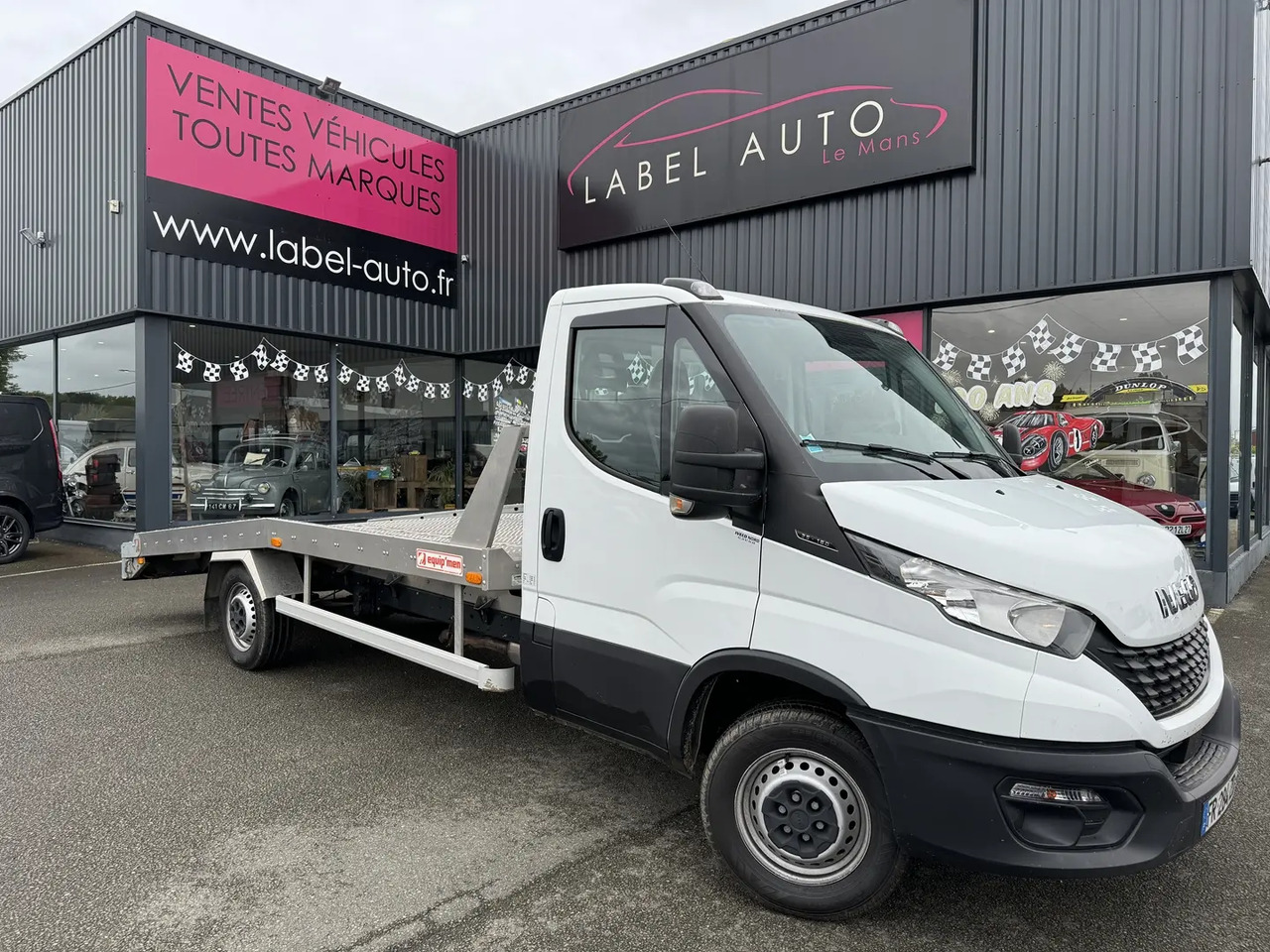 Iveco Daily 35C16H3.0 EMPATTEMENT 4100 - משאית גרירה: תמונה 1 Iveco Daily 35C16H3.0 EMPATTEMENT 4100 - משאית גרירה: תמונה 1