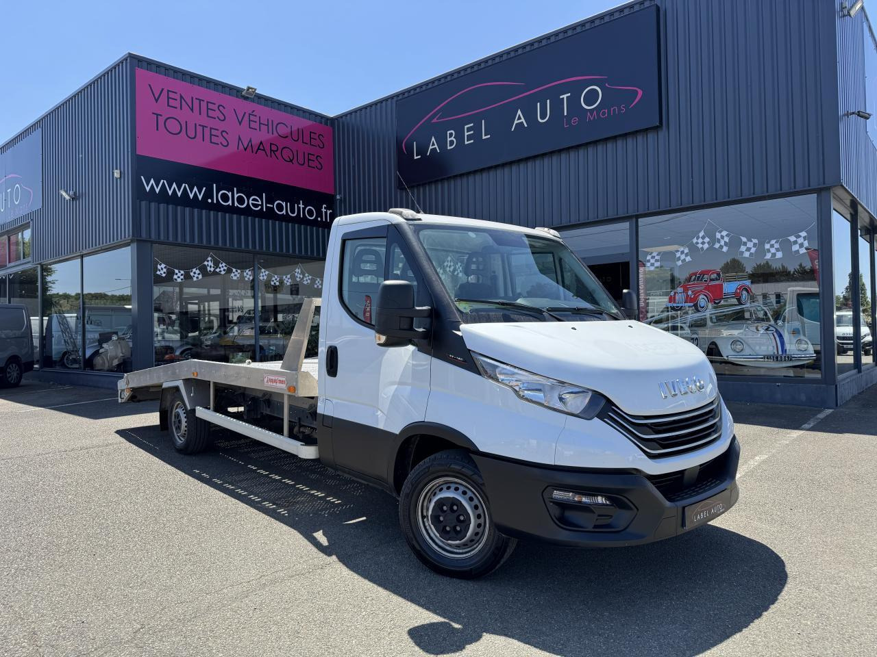 Iveco Daily IVECO PORTE VOITURE DEPANNEUSE 35 S 16 3L0 160 CH EMPATTEMENT 4100 PLATEAU FIX ALU EQUIP - משאית גרירה: תמונה 2 Iveco Daily IVECO PORTE VOITURE DEPANNEUSE 35 S 16 3L0 160 CH EMPATTEMENT 4100 PLATEAU FIX ALU EQUIP - משאית גרירה: תמונה 2