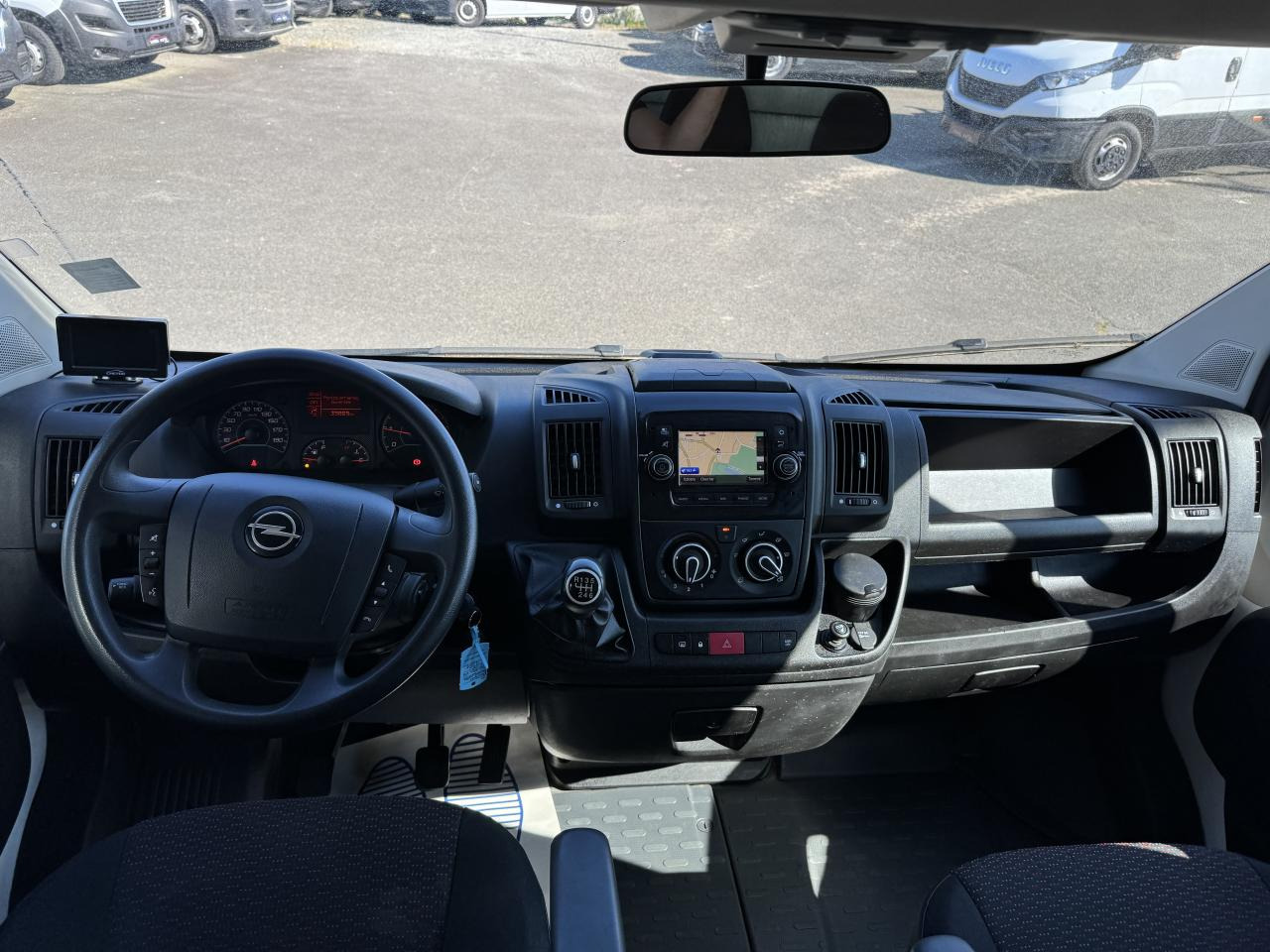 OPEL MOVANO 3T5 BENNE + COFFRE DOUBLE CABINE 6PL 2.2 HDI 165CH - כלי רכב מסחרי מזהיר, כלי רכב מסחרי קומבי: תמונה 2 OPEL MOVANO 3T5 BENNE + COFFRE DOUBLE CABINE 6PL 2.2 HDI 165CH - כלי רכב מסחרי מזהיר, כלי רכב מסחרי קומבי: תמונה 2