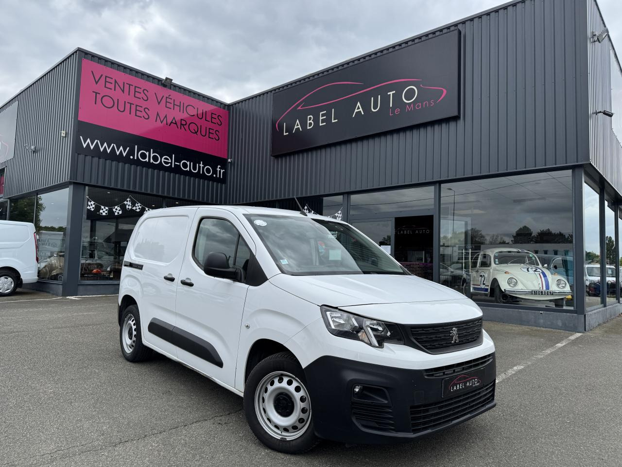 PEUGEOT PARTNER M 650 KG 1.5 HDI 130 CH EAT-8 2 PL PREMIUM - כלי רכב מסחרי עם לוח: תמונה 1 PEUGEOT PARTNER M 650 KG 1.5 HDI 130 CH EAT-8 2 PL PREMIUM - כלי רכב מסחרי עם לוח: תמונה 1