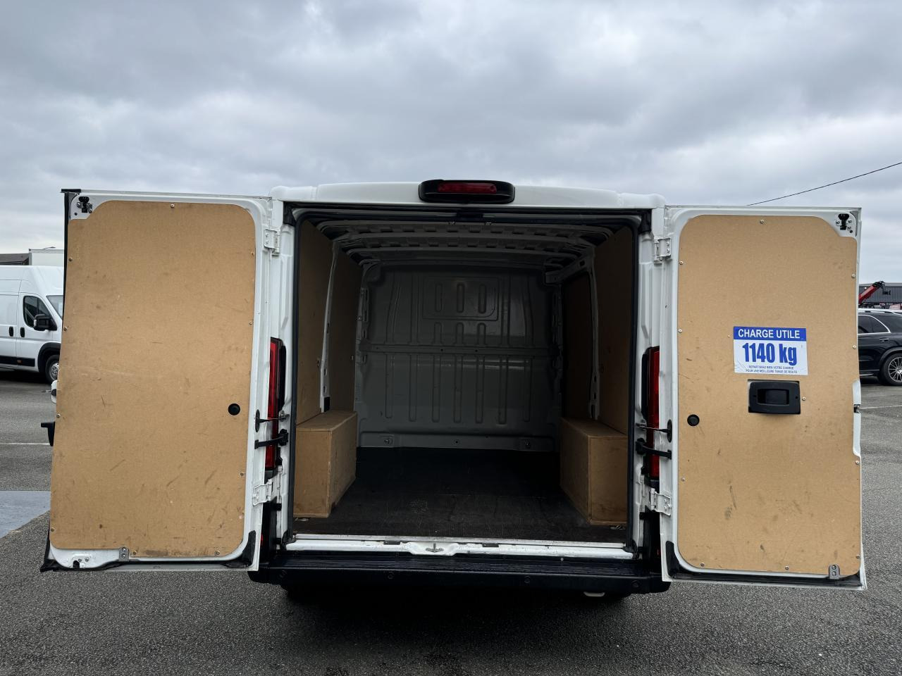 Peugeot Boxer 333 L1H1 2.2 BLUEHDI S&S 140CH ASPHALT - כלי רכב מסחרי עם לוח: תמונה 2 Peugeot Boxer 333 L1H1 2.2 BLUEHDI S&S 140CH ASPHALT - כלי רכב מסחרי עם לוח: תמונה 2
