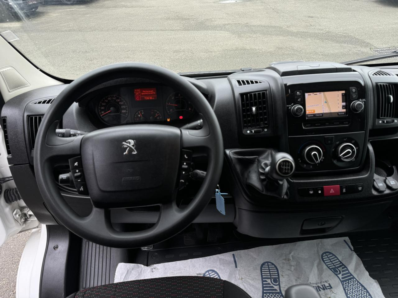 Peugeot Boxer 333 L1H1 2.2 BLUEHDI S&S 140CH ASPHALT - כלי רכב מסחרי עם לוח: תמונה 3 Peugeot Boxer 333 L1H1 2.2 BLUEHDI S&S 140CH ASPHALT - כלי רכב מסחרי עם לוח: תמונה 3
