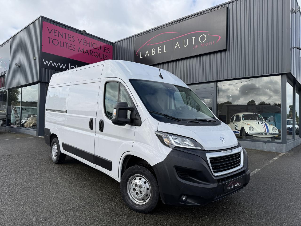 Peugeot Boxer 333 L2H2 2.2 BLUEHDI S&S 140CH ASPHALT - כלי רכב מסחרי עם לוח: תמונה 1 Peugeot Boxer 333 L2H2 2.2 BLUEHDI S&S 140CH ASPHALT - כלי רכב מסחרי עם לוח: תמונה 1