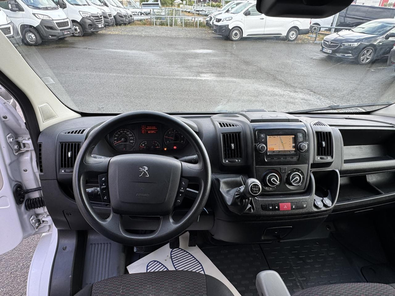 Peugeot Boxer 333 L2H2 2.2 BLUEHDI S&S 140CH ASPHALT - כלי רכב מסחרי עם לוח: תמונה 3 Peugeot Boxer 333 L2H2 2.2 BLUEHDI S&S 140CH ASPHALT - כלי רכב מסחרי עם לוח: תמונה 3