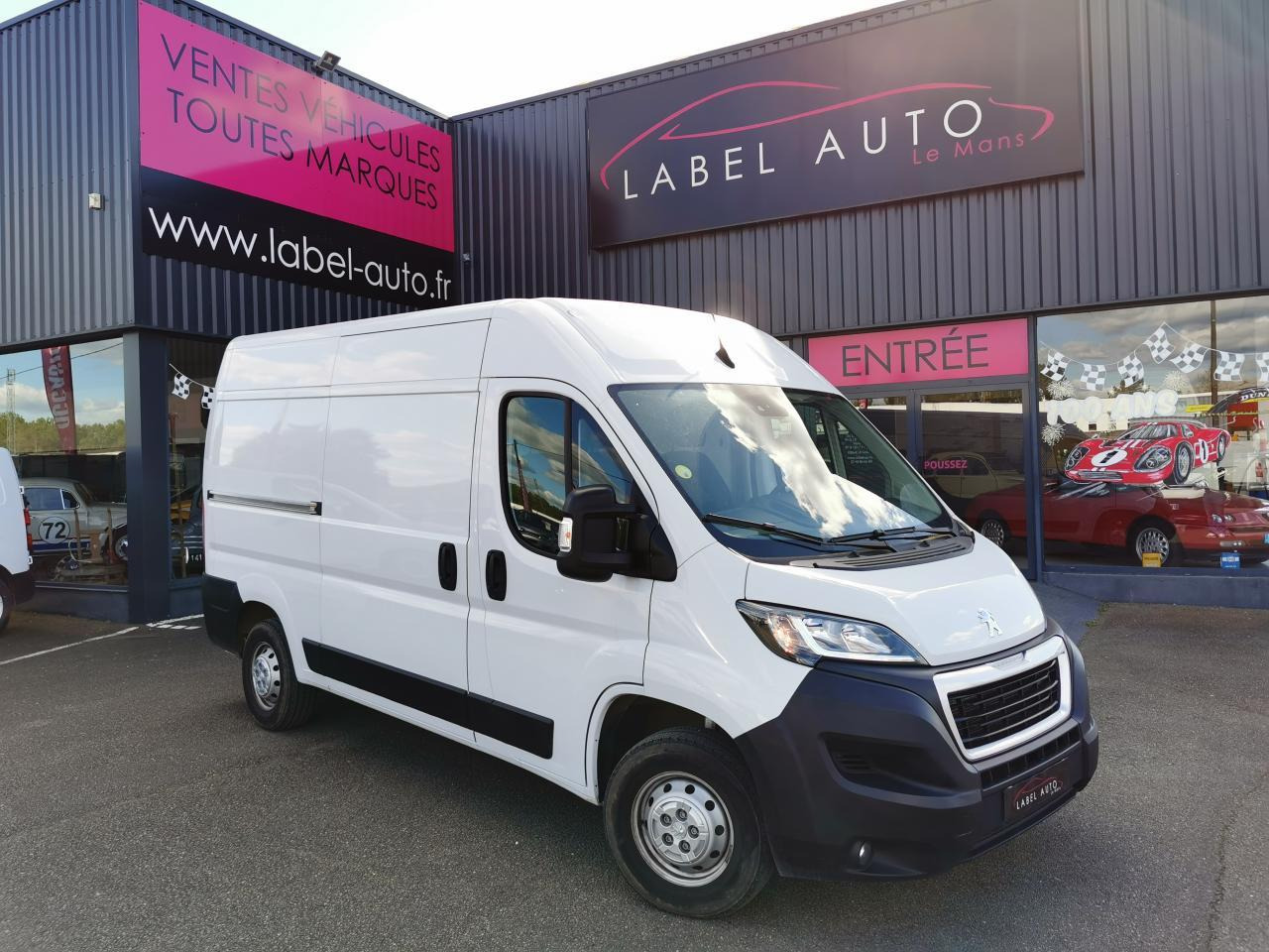 Peugeot Boxer Asphalt 333 L2H2 2.2 BlueHDi S&S - 120 III FOURGON TOLE Fourgon Tolé 333 L2H2 PHAS - כלי רכב מסחרי עם לוח: תמונה 1 Peugeot Boxer Asphalt 333 L2H2 2.2 BlueHDi S&S - 120 III FOURGON TOLE Fourgon Tolé 333 L2H2 PHAS - כלי רכב מסחרי עם לוח: תמונה 1