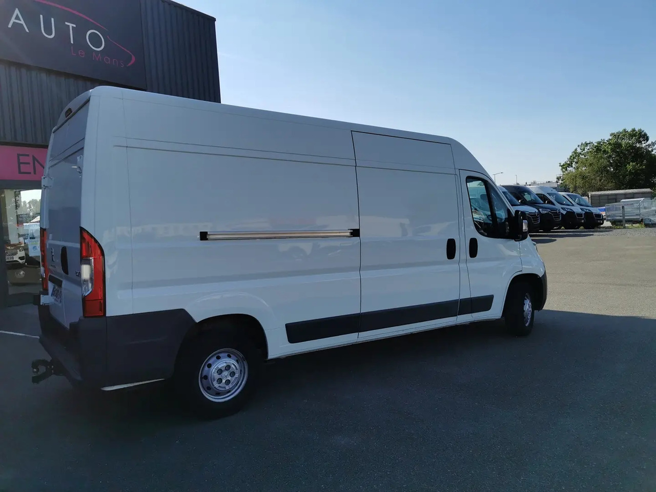 Peugeot Boxer L3H2 3.5 140CH BLUEHDI S&S PACK ASPHALT CONNECT - כלי רכב מסחרי עם לוח: תמונה 5 Peugeot Boxer L3H2 3.5 140CH BLUEHDI S&S PACK ASPHALT CONNECT - כלי רכב מסחרי עם לוח: תמונה 5