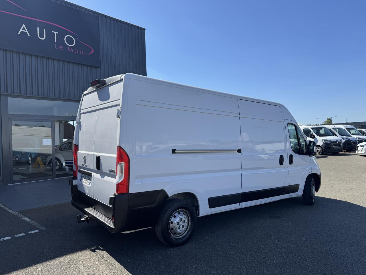 Peugeot Boxer L3H2 3.5 140CH BLUEHDI S&S PACK ASPHALT CONNECT - כלי רכב מסחרי עם לוח: תמונה 5 Peugeot Boxer L3H2 3.5 140CH BLUEHDI S&S PACK ASPHALT CONNECT - כלי רכב מסחרי עם לוח: תמונה 5