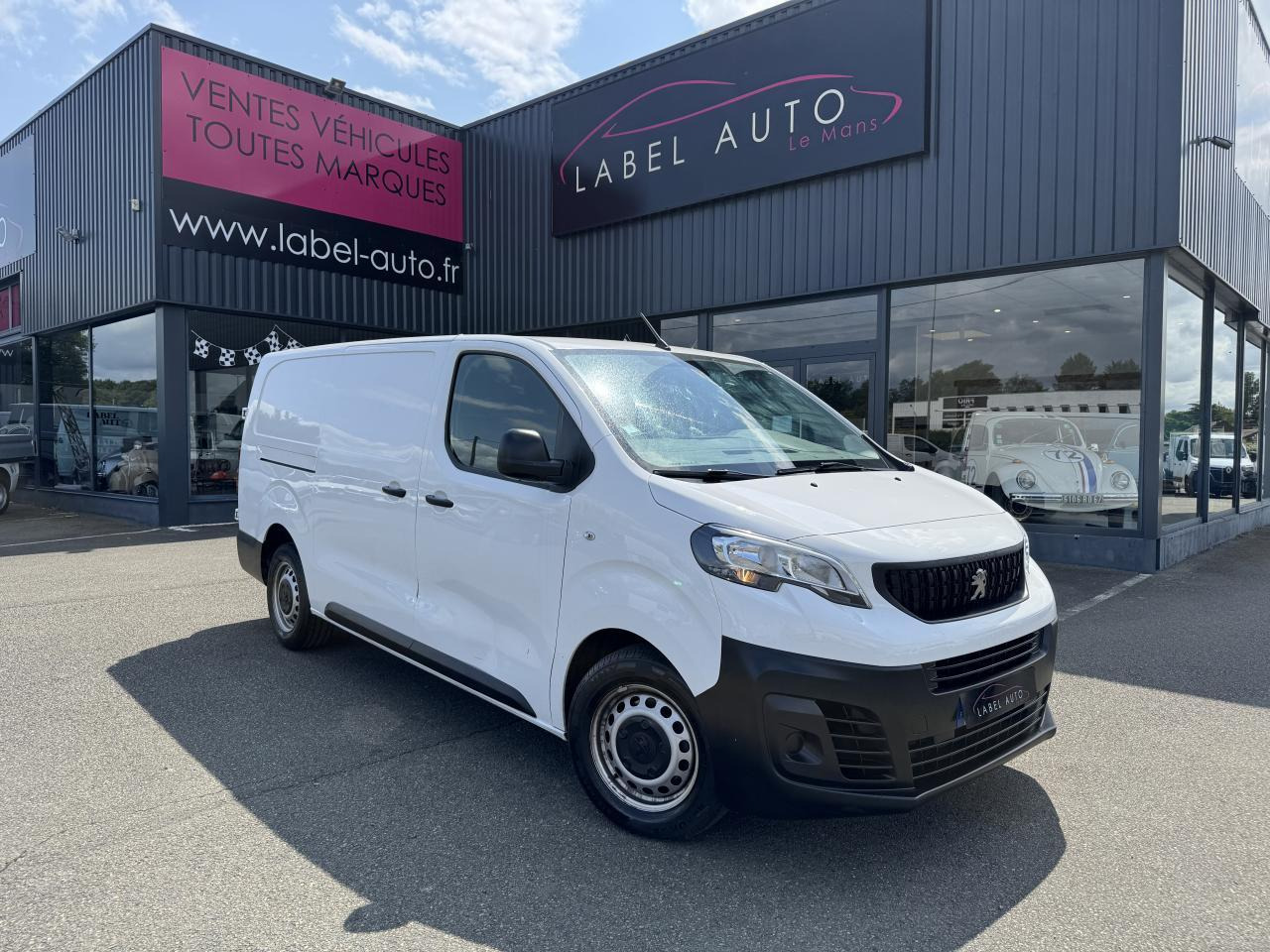 Peugeot Expert XL 2.0 BLUEHDI 145CH S&S PACK ASPHALT - כלי רכב מסחרי עם לוח: תמונה 1 Peugeot Expert XL 2.0 BLUEHDI 145CH S&S PACK ASPHALT - כלי רכב מסחרי עם לוח: תמונה 1