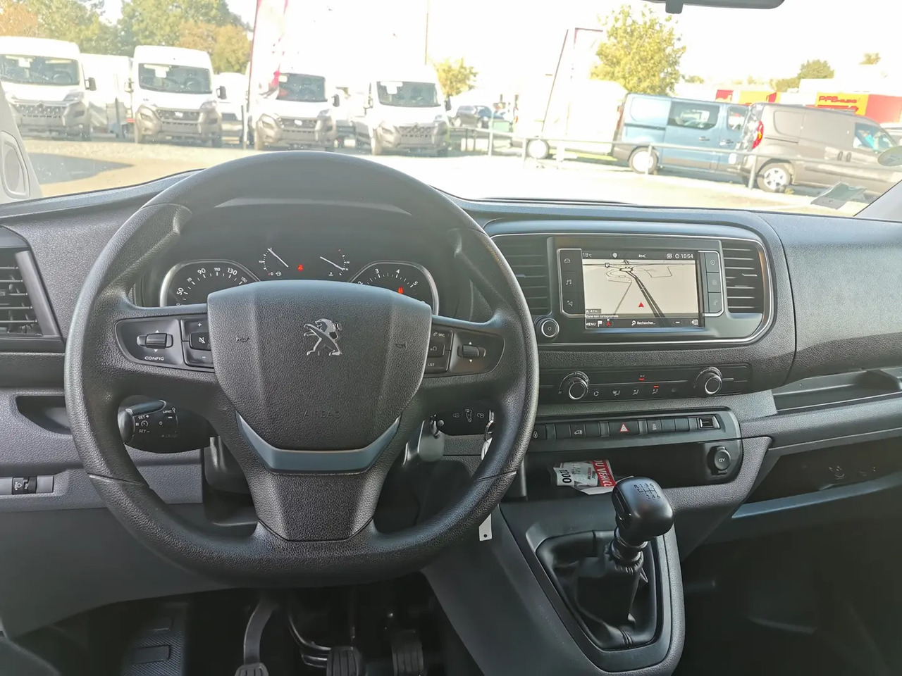 Peugeot Expert XL 2.0 BLUEHDI 145CH S&S PACK ASPHALT - כלי רכב מסחרי עם לוח: תמונה 3 Peugeot Expert XL 2.0 BLUEHDI 145CH S&S PACK ASPHALT - כלי רכב מסחרי עם לוח: תמונה 3