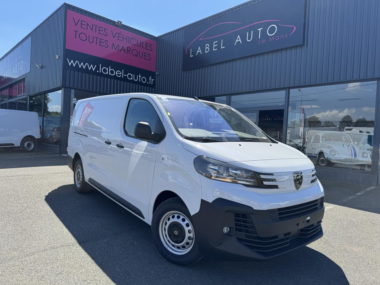 Peugeot Expert XL 2.0 BlueHDi - 145 III FOURGON Fourgon PHASE 2 - כלי רכב מסחרי עם לוח: תמונה 1 Peugeot Expert XL 2.0 BlueHDi - 145 III FOURGON Fourgon PHASE 2 - כלי רכב מסחרי עם לוח: תמונה 1