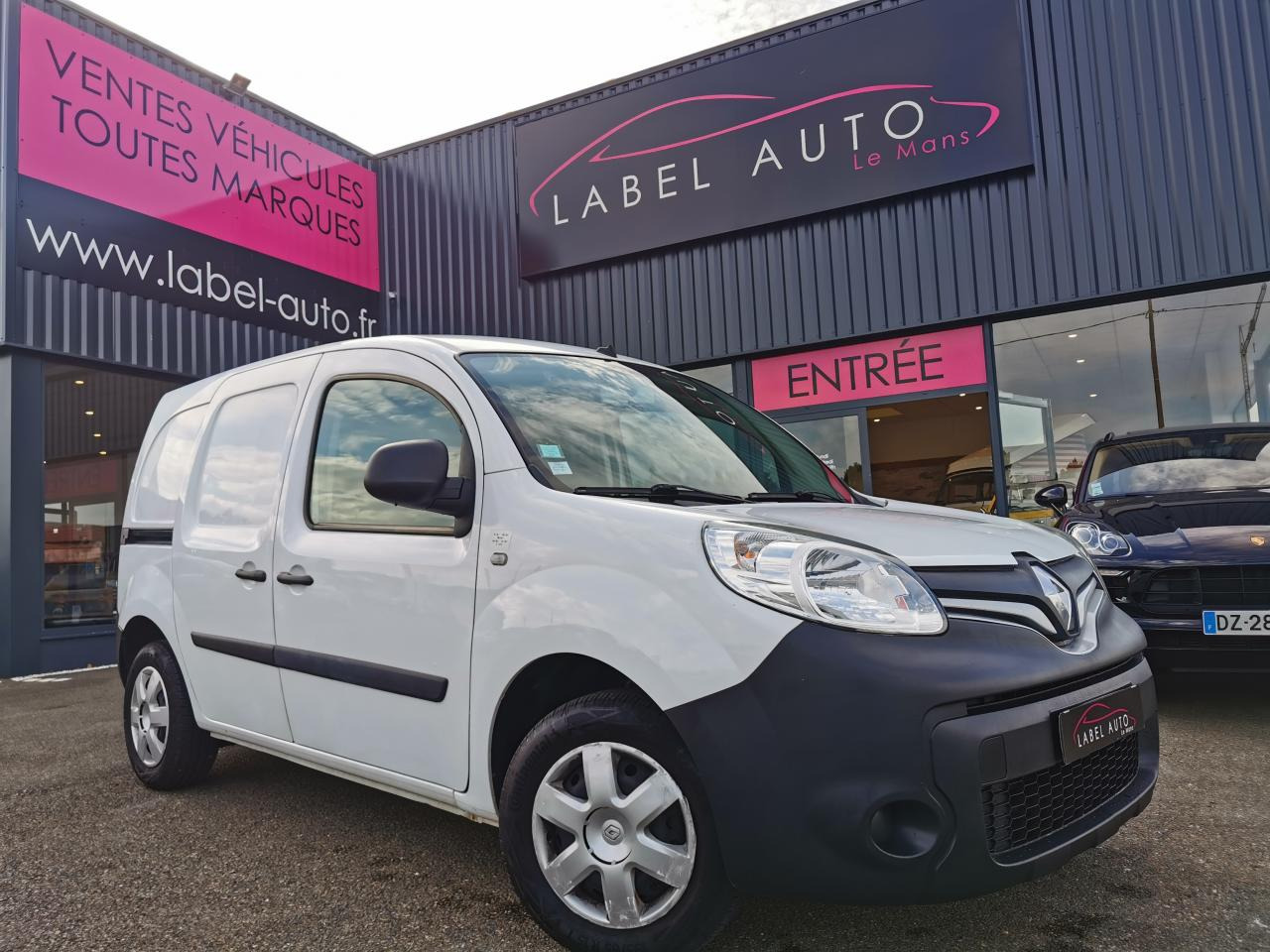 RENAULT Kangoo L1 1.5 Energy dCi - 80 II EXPRESS FOURGON Générique PHASE 2 - כלי רכב מסחרי עם לוח: תמונה 1 RENAULT Kangoo L1 1.5 Energy dCi - 80 II EXPRESS FOURGON Générique PHASE 2 - כלי רכב מסחרי עם לוח: תמונה 1