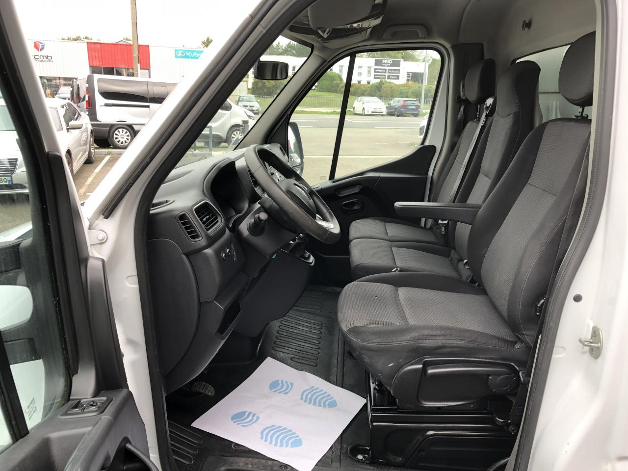 RENAULT MASTER 3T5 BENNE COFFRE RJ 2.3 DCI 145CH PROPULSION - כלי רכב מסחרי מזהיר: תמונה 5 RENAULT MASTER 3T5 BENNE COFFRE RJ 2.3 DCI 145CH PROPULSION - כלי רכב מסחרי מזהיר: תמונה 5