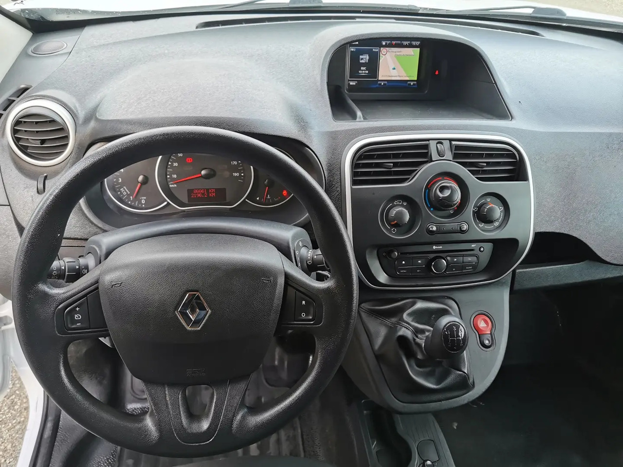 Renault Kangoo 1.5 BLUE DCI 80CH GRAND CONFORT 5CV - כלי רכב מסחרי עם לוח: תמונה 3 Renault Kangoo 1.5 BLUE DCI 80CH GRAND CONFORT 5CV - כלי רכב מסחרי עם לוח: תמונה 3