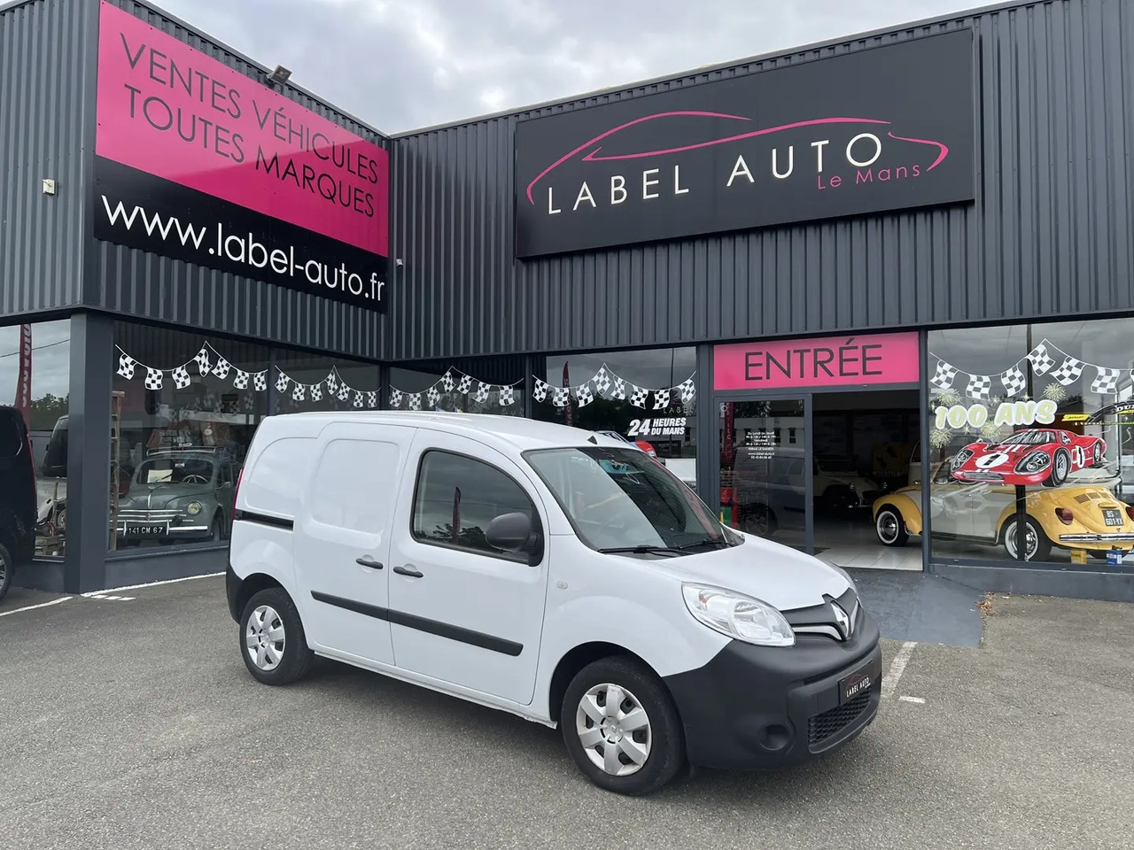 Renault Kangoo 1.5 BLUE DCI 80CH GRAND CONFORT 5CV - כלי רכב מסחרי קטן: תמונה 1 Renault Kangoo 1.5 BLUE DCI 80CH GRAND CONFORT 5CV - כלי רכב מסחרי קטן: תמונה 1