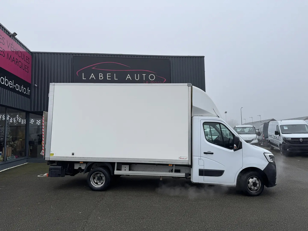 Renault MASTER III GRD VOL R3500RJ L4 2.3 DCI 145CH ENERGY 20M3 CONFORT EUROVI - מכונית: תמונה 1 Renault MASTER III GRD VOL R3500RJ L4 2.3 DCI 145CH ENERGY 20M3 CONFORT EUROVI - מכונית: תמונה 1