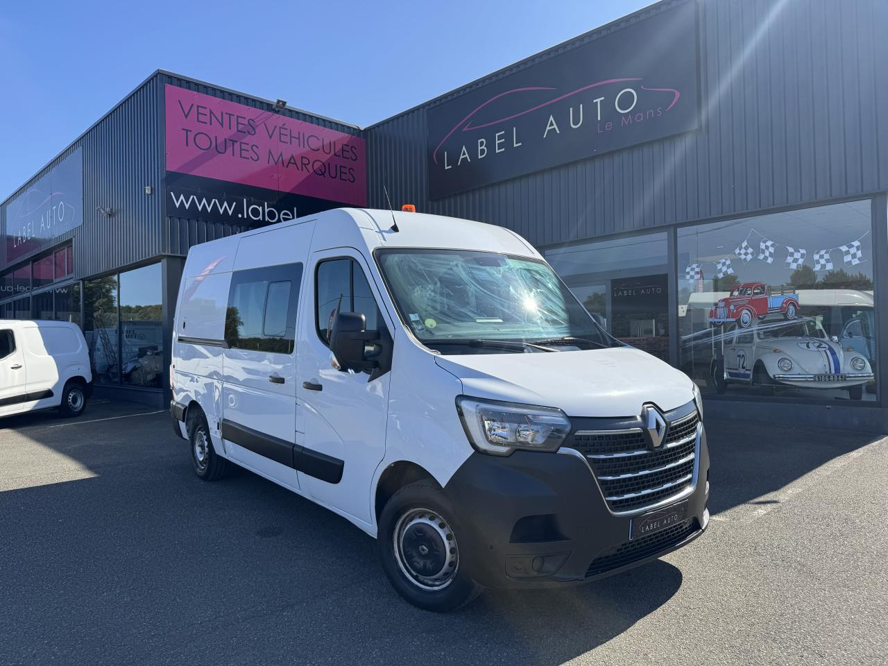 Renault Master 7 PLACES Confort F3300 L2H2 2.3 dCi - 135 III CABINE APPROFONDIE Cabine approfondie L2H2 Tra - כלי רכב מסחרי קומבי: תמונה 2 Renault Master 7 PLACES Confort F3300 L2H2 2.3 dCi - 135 III CABINE APPROFONDIE Cabine approfondie L2H2 Tra - כלי רכב מסחרי קומבי: תמונה 2