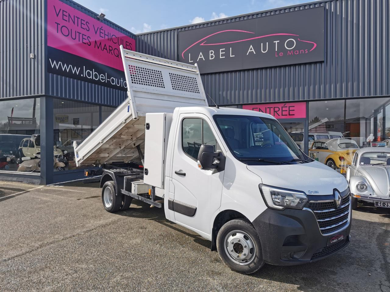 Renault Master BENNE COFFRE Confort R3500RJ L3 2.3 dCi 130CH - כלי רכב מסחרי מזהיר: תמונה 3 Renault Master BENNE COFFRE Confort R3500RJ L3 2.3 dCi 130CH - כלי רכב מסחרי מזהיר: תמונה 3